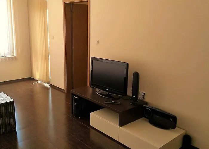 Andreevi In Rouge Apartment