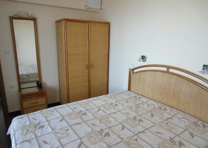 Andreevi In Rouge * Sosopol