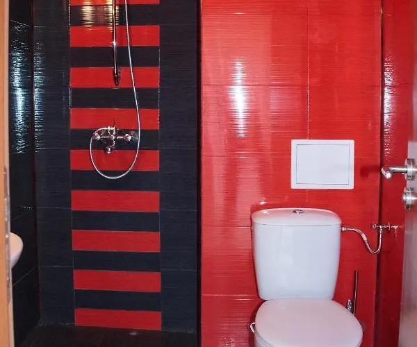 Andreevi In Rouge Apartment *